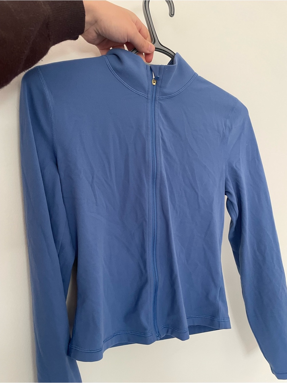Aritzia TNA Butter Zipup